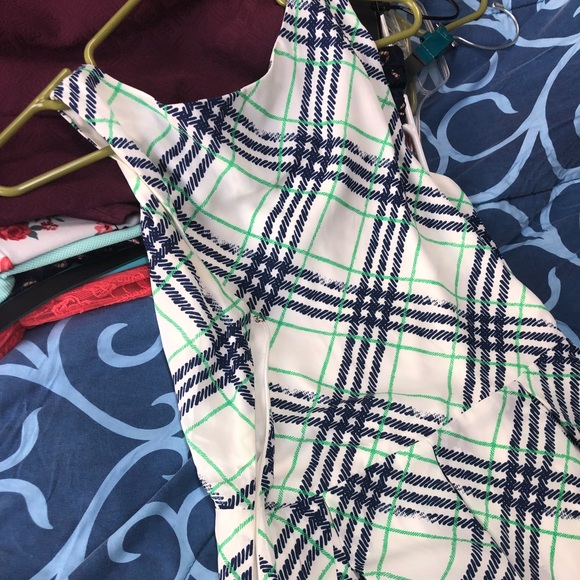 Summer dress - Picture 3 of 3